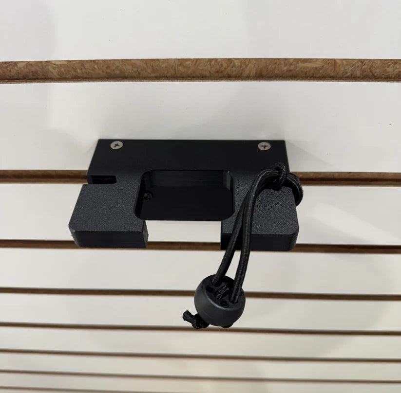 BUBBA SCALE HOLDER by JRI Outdoors