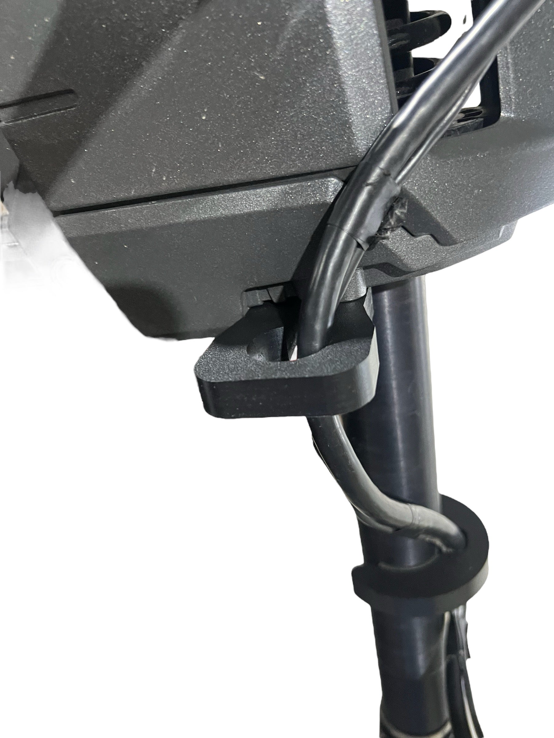 LOWRANCE GHOST TRANSDUCER CABLE CLIP AND KEEPER SET FROM K AND K KUSTO